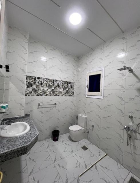 Al Gezera Apartments Луксор Екстериор снимка
